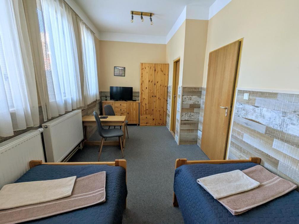 Hotel Alfa Trutnov Luaran gambar
